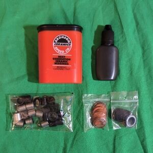 Bronson Skateboard Bearing Cleaning Case with Lubricant Spacers and Shields
